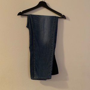 Levis Maternity Jeans